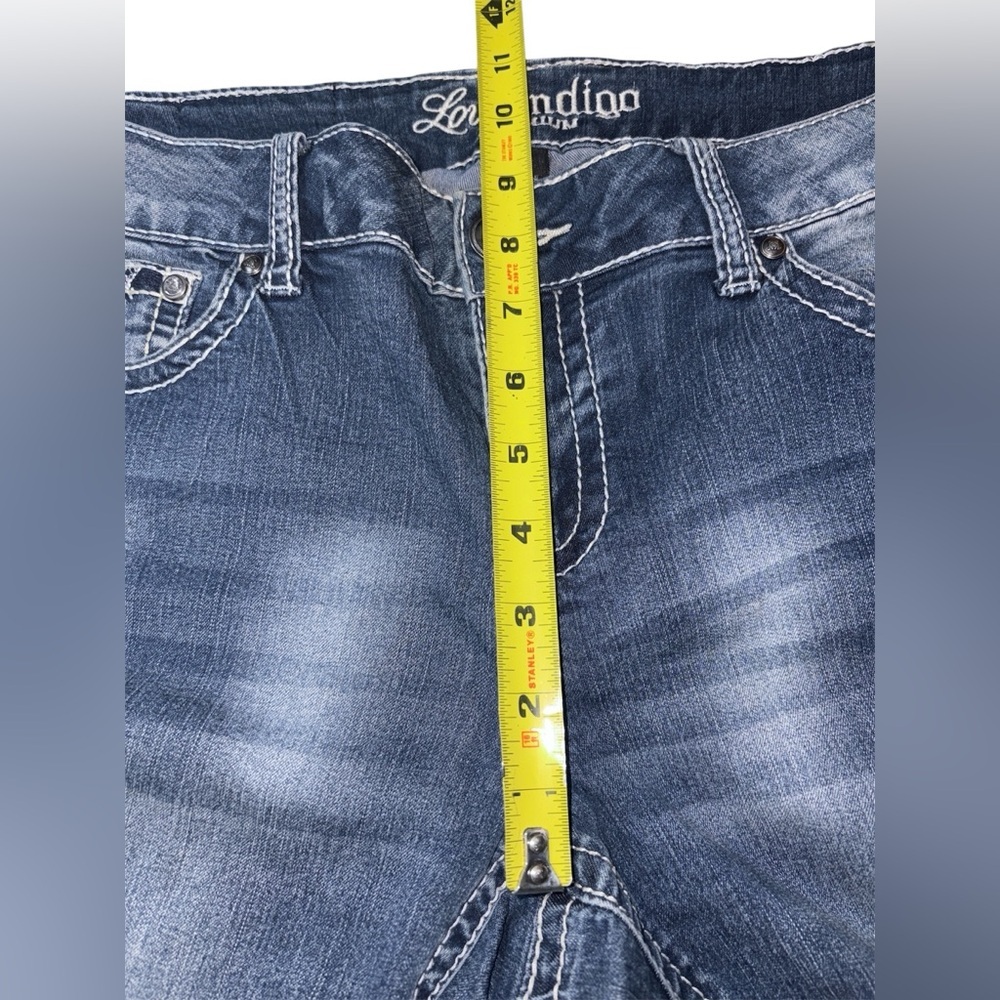 Love Indigo Premium Y2K Mid Rise Embellished Blue Capris Jeans Women’s Size 8 - Picture 5 of 10